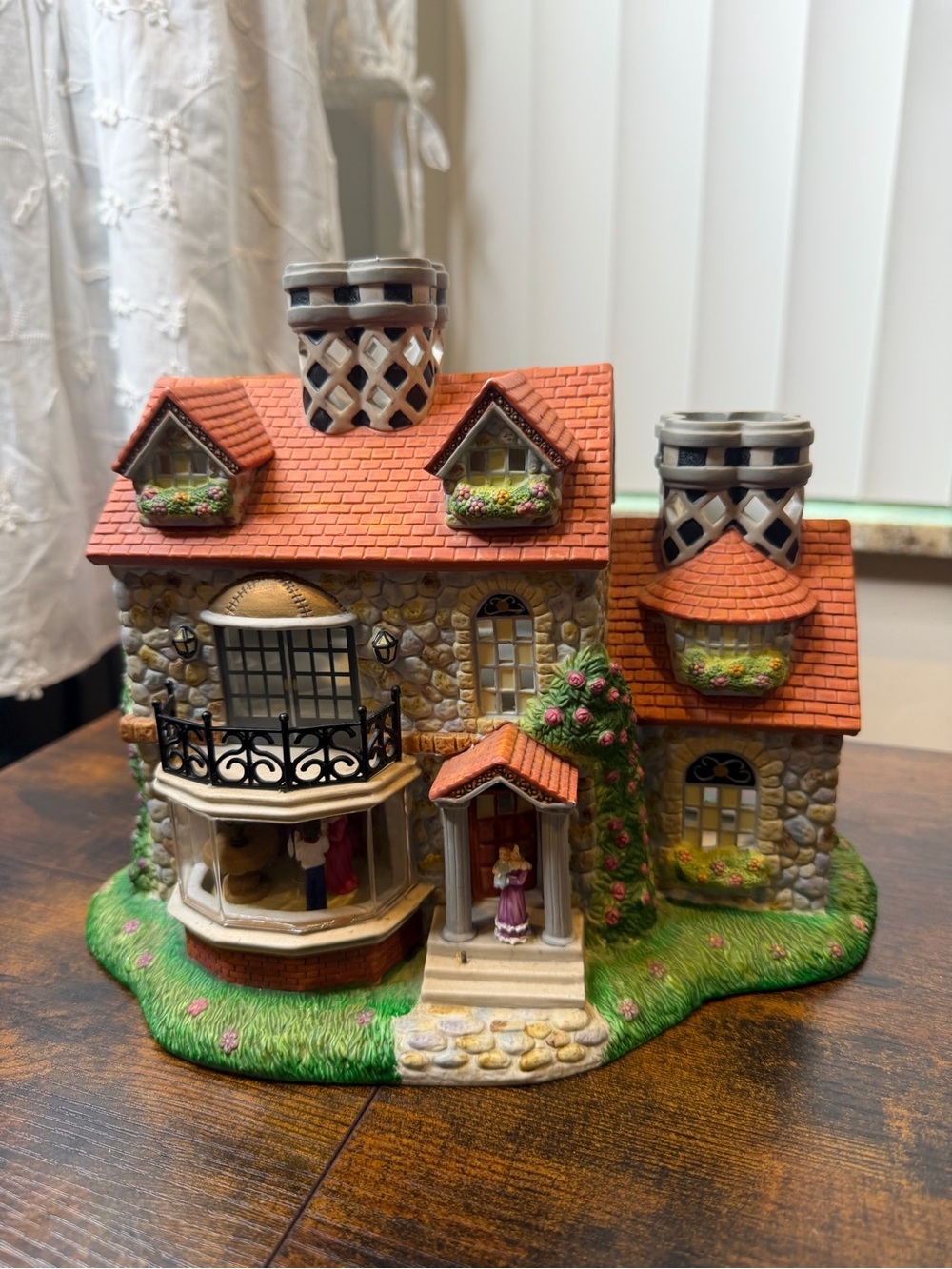 Olde World Village Partylite Exclusive The Bristol House #3 Ceramic Tea Light